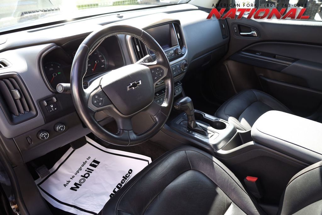 Used 2018 Black Chevrolet 4WD Z71 image 12