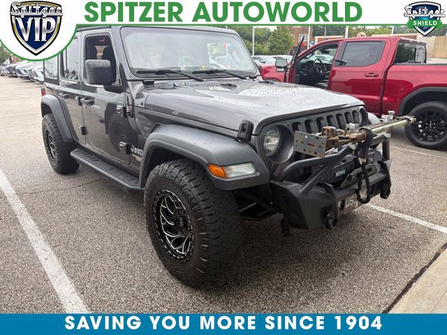 Used 2020 Gray Jeep Sport S 4x4 image 1
