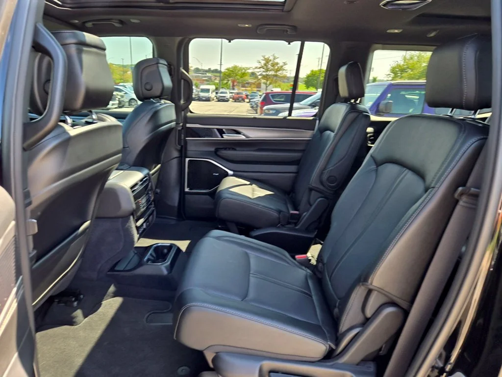 2026 Jeep Grand Wagoneer Limited Reserve - Photo 27