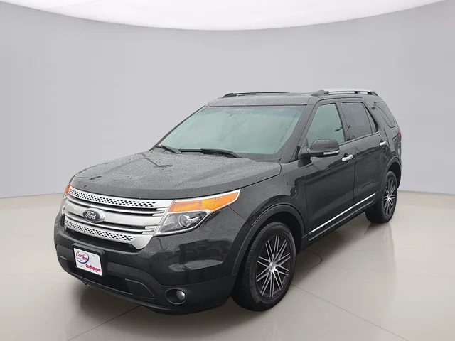 2015 Ford Explorer XLT in Appleton