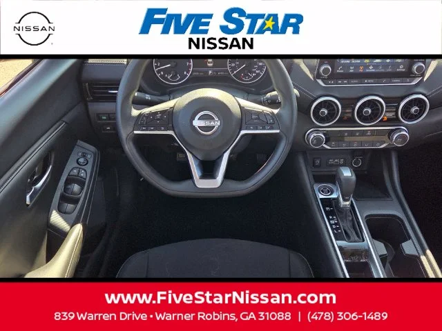 Used 2025  Nissan SV image 7