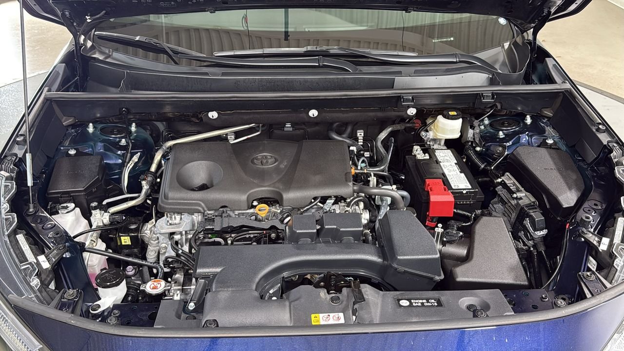 Certified Used 2025  Toyota Limited image 25