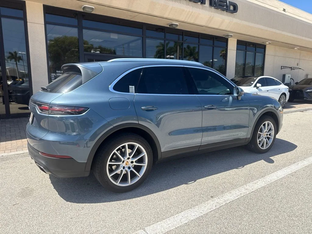 Used 2020 Blue Porsche Base image 5