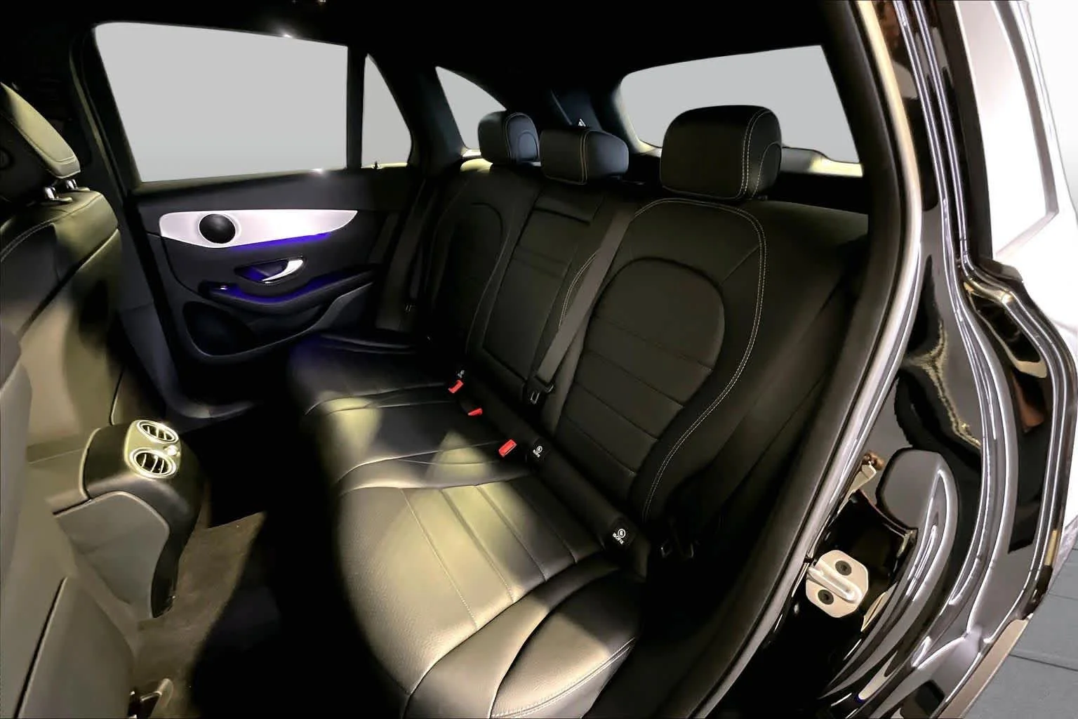 Certified Used 2022 Black Mercedes-Benz GLC 300 image 21
