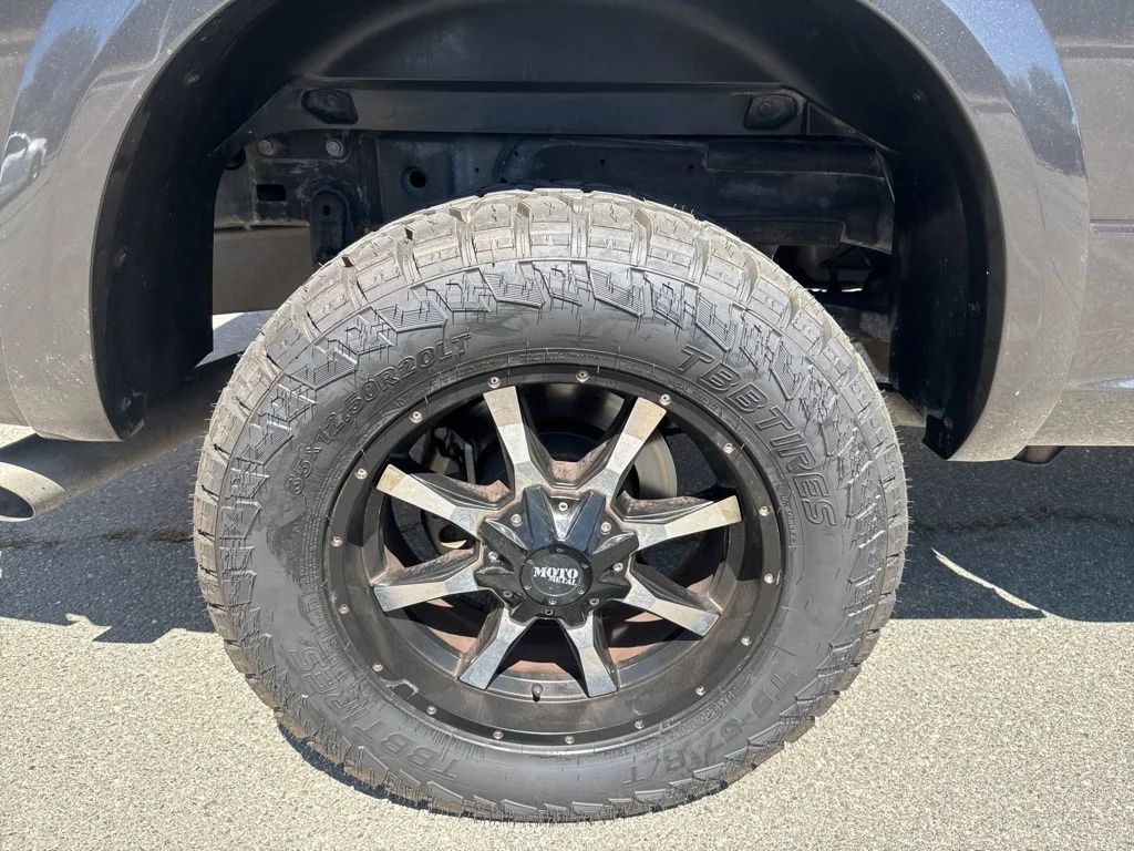 Used 2015 Gray Ram Laramie image 10