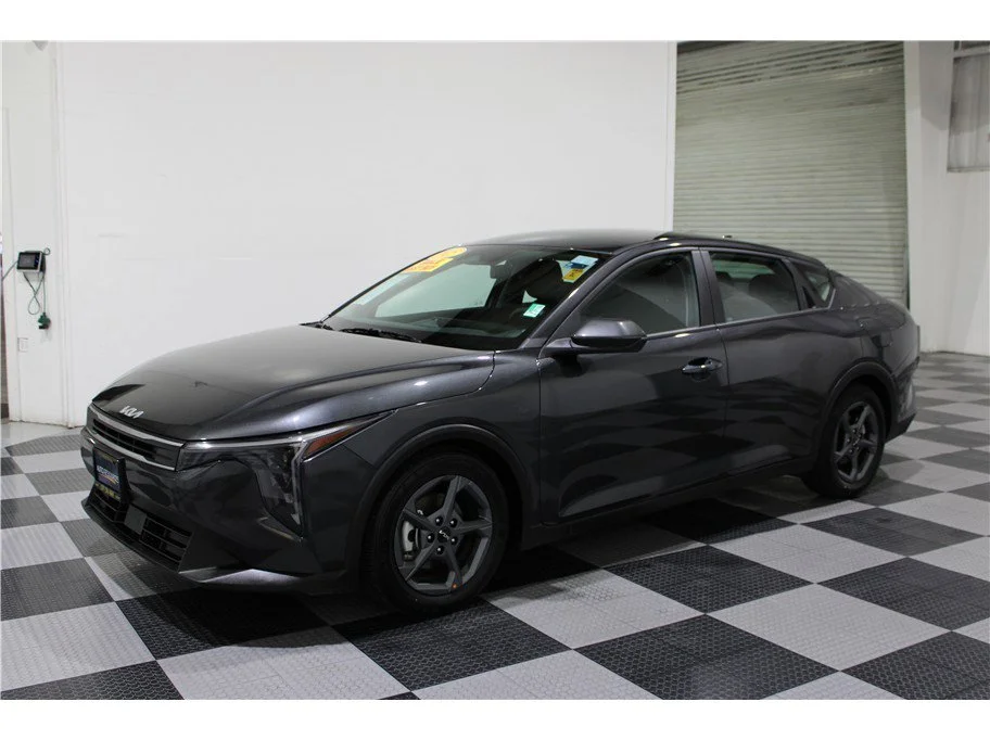 Used 2025 Interstellar Gray Kia LXS image 7