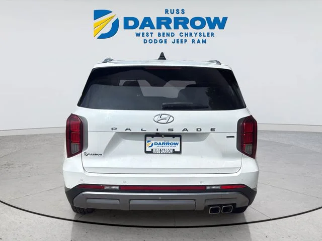 Used 2023 White Hyundai SEL image 4