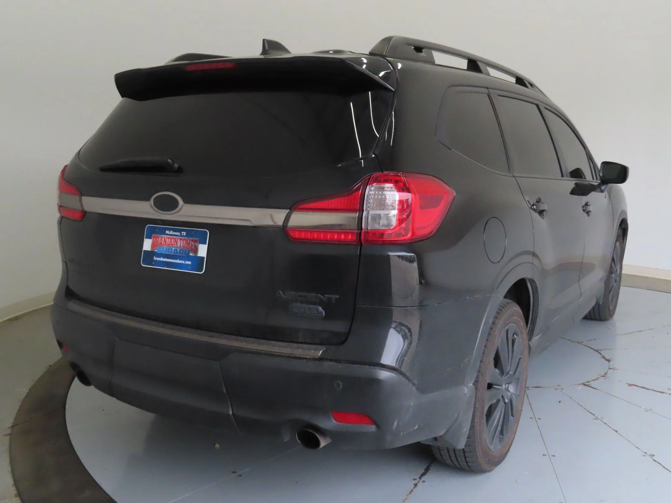 Used 2022 Black Subaru Onyx Edition image 3
