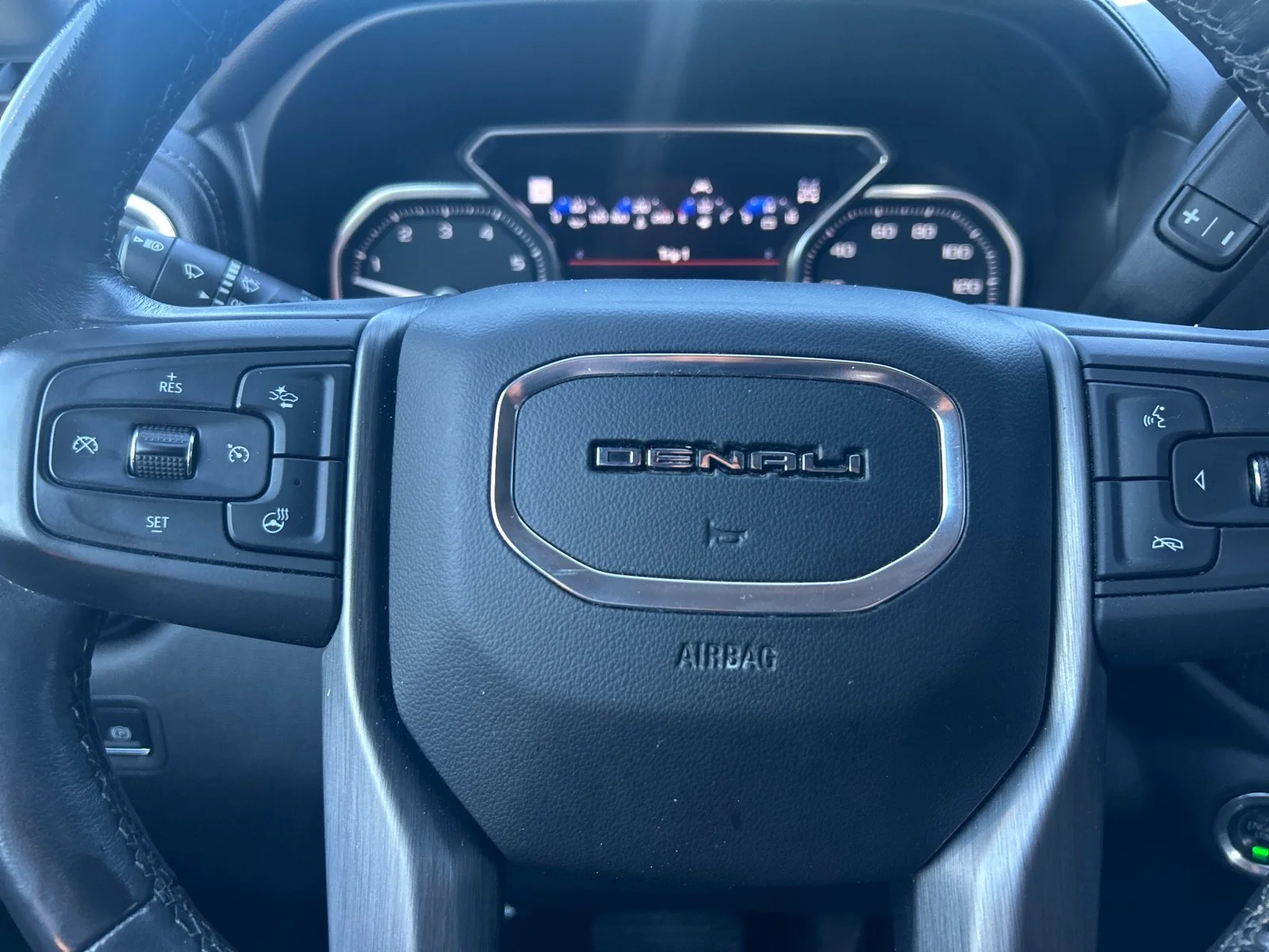 Used 2020 Gray GMC Denali image 15