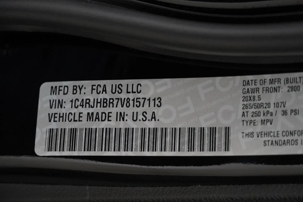 New 2027 High Gloss Black Jeep Limited image 40