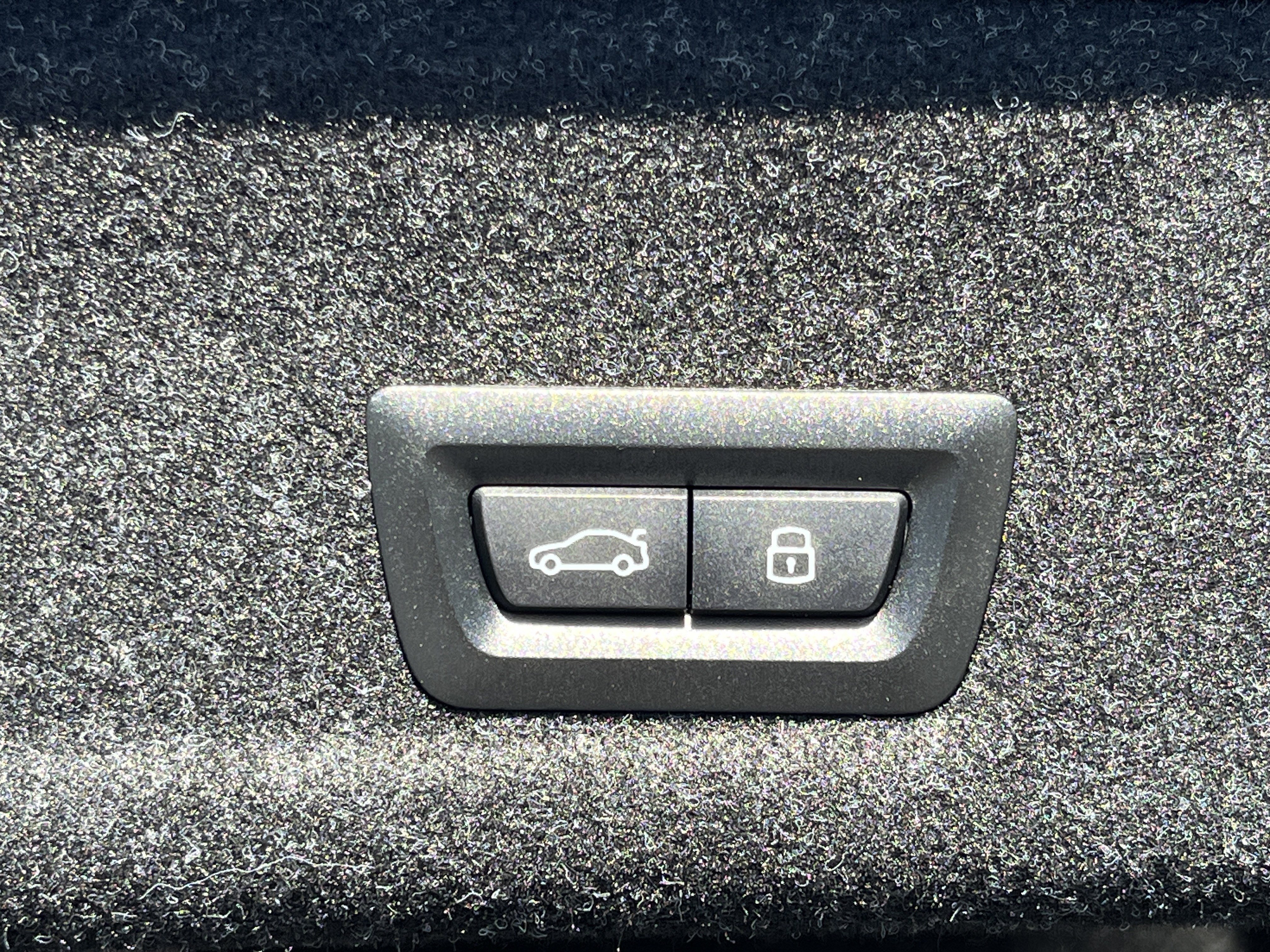 New 2026 Skyscraper Grey Metallic BMW 330i NA image 28
