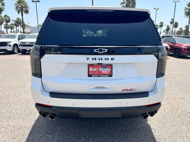 Used 2025 Iridescent Pearl Tricoat Chevrolet RST image 8