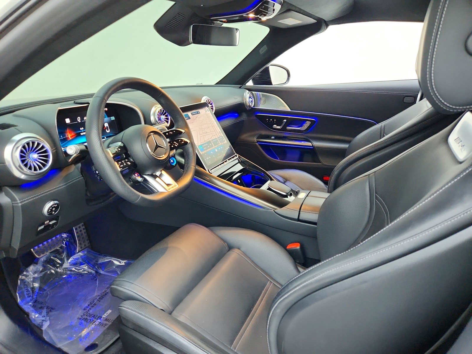 Certified Used 2022 Obsidian Black Metallic Mercedes-Benz AMG® SL 55 image 16
