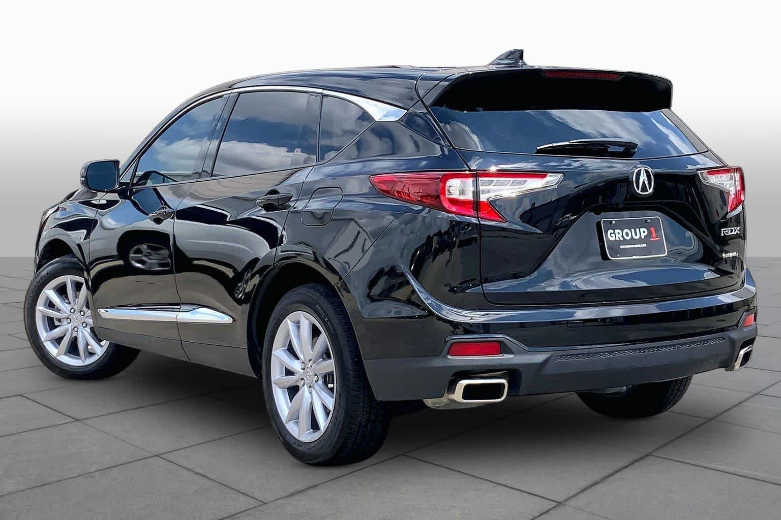 Used 2024 Majestic Black Pearl Acura  image 12
