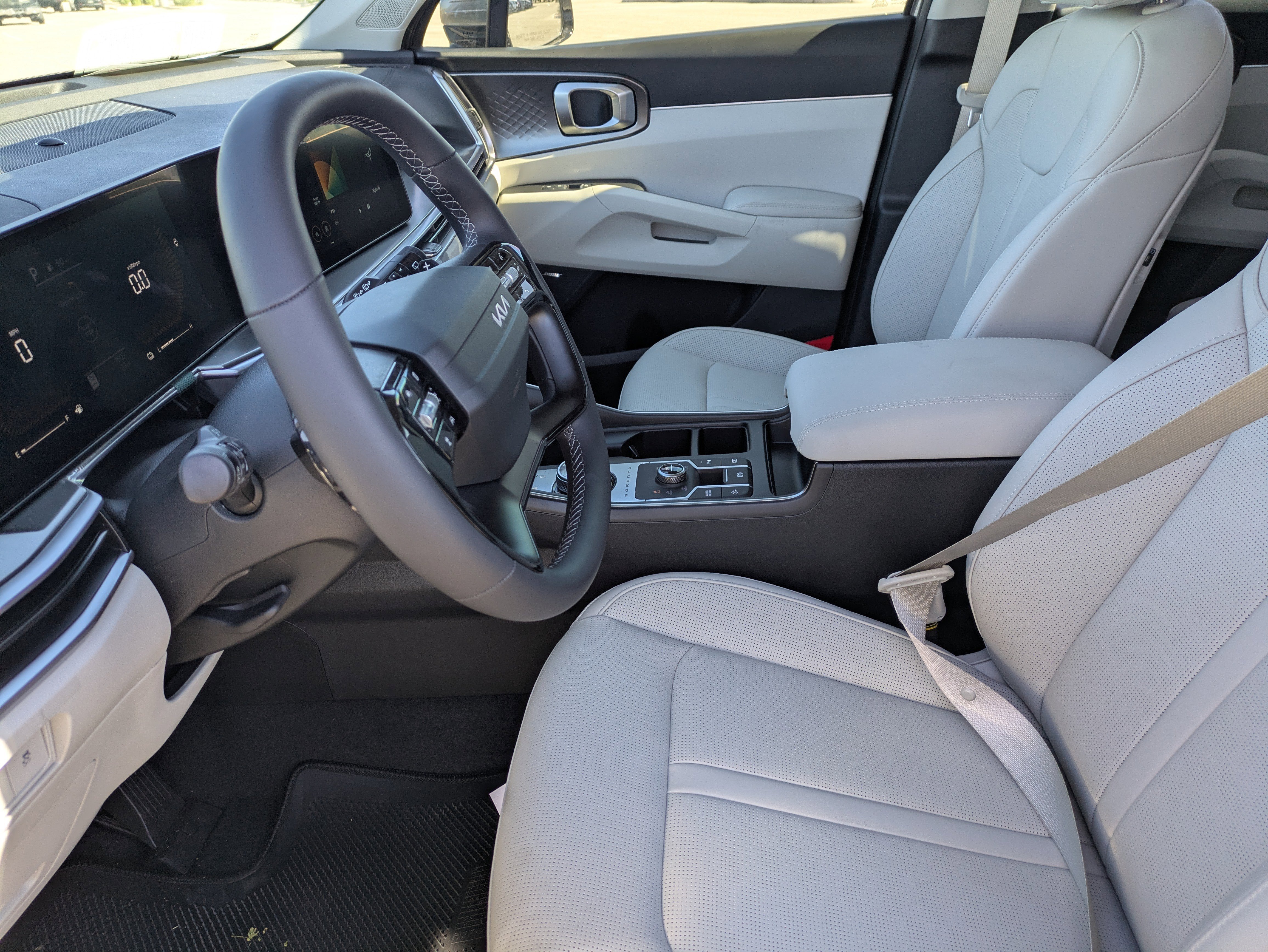 New 2026 Volcanic Sand Kia EX image 26