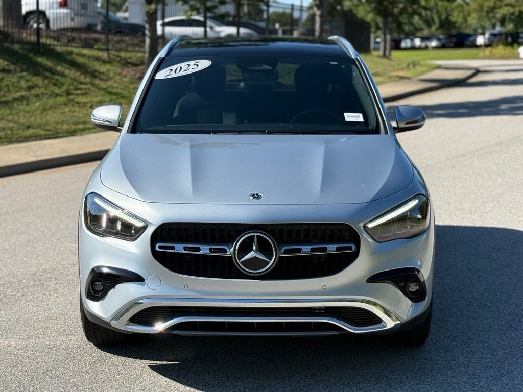 Used 2025  Mercedes-Benz GLA 250 image 5