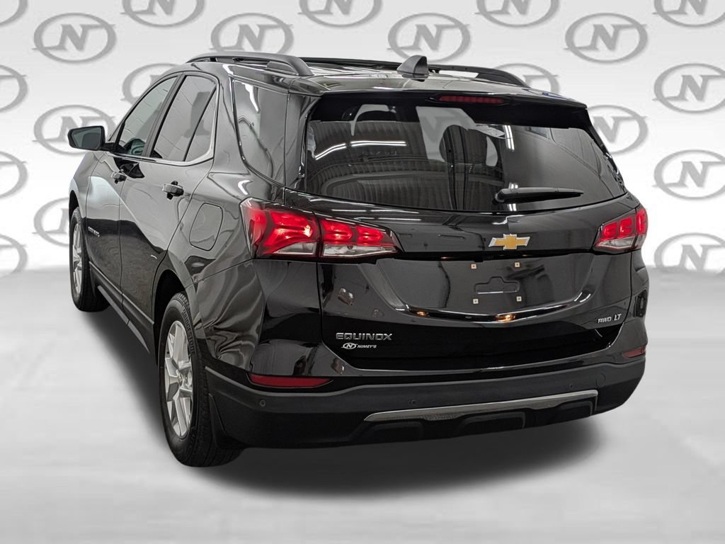 Used 2023 MOSAIC BLACK METALLIC Chevrolet LT image 24