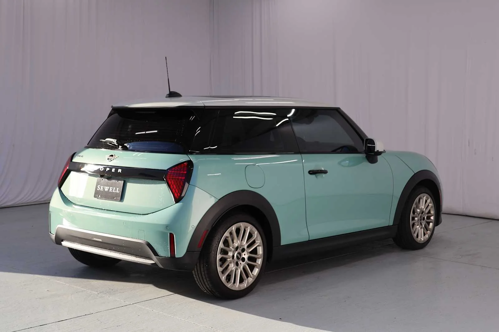 Used 2025 OCEAN WAVE GREE MINI Cooper image 7