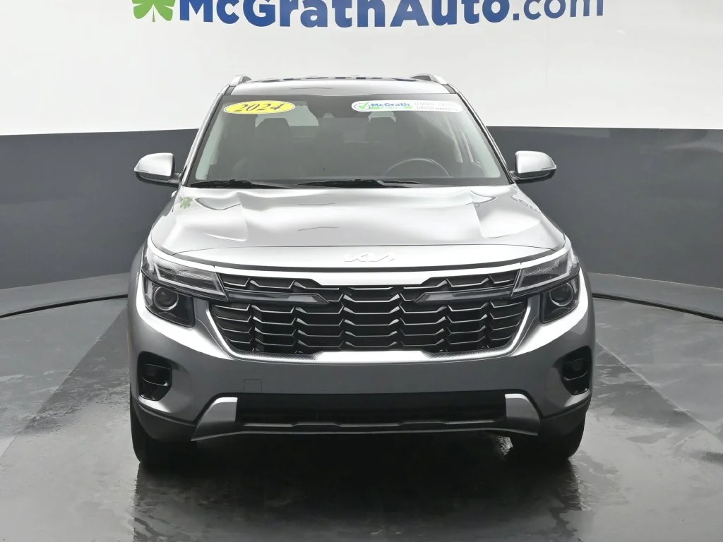 Certified Used 2024 Gray Kia EX image 6