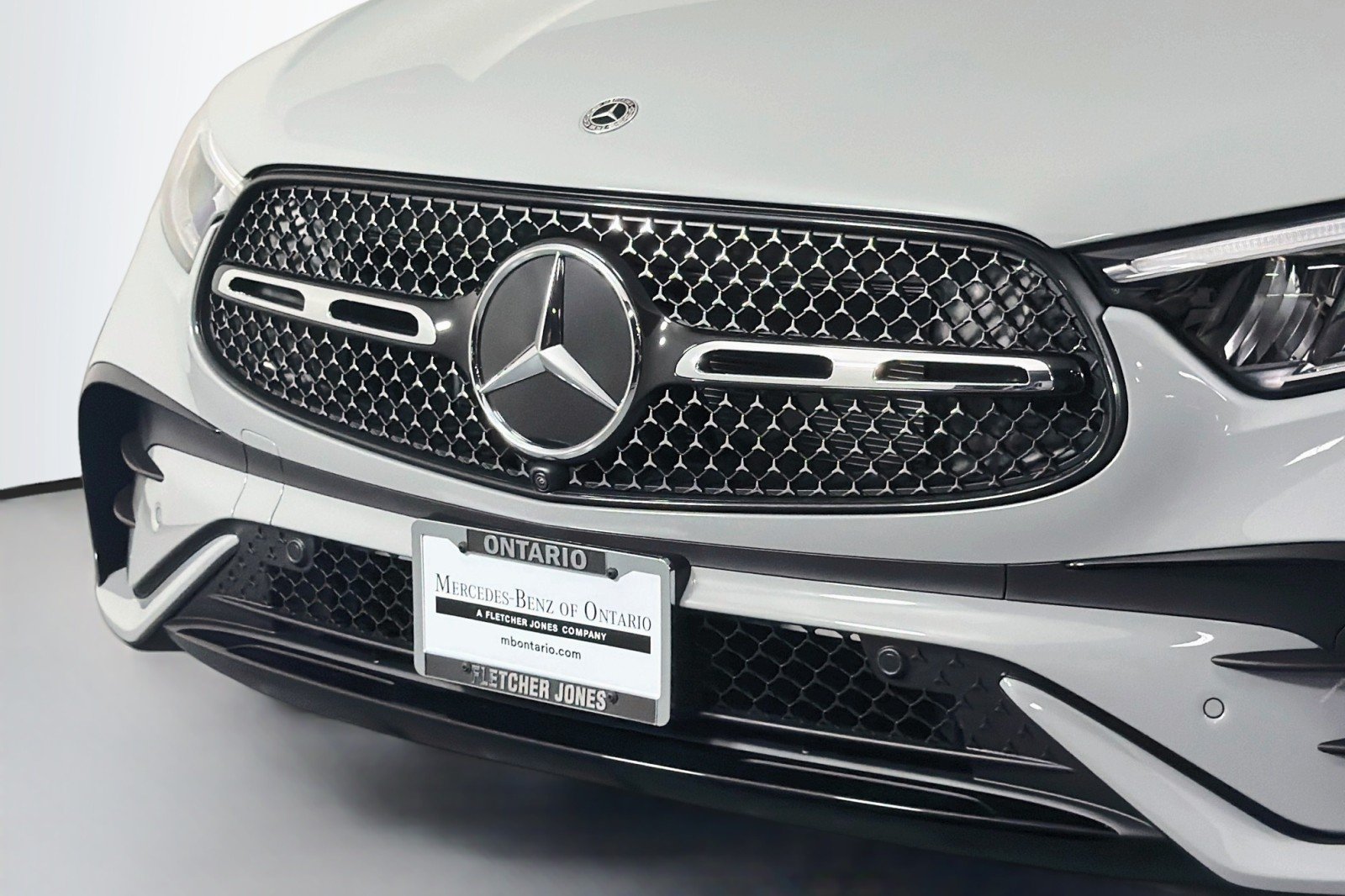 New 2027 MANUFAKTUR Alpine Grey Mercedes-Benz GLC 300 4MATIC® Coupe image 12