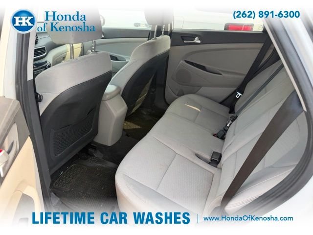 Used 2019 White Hyundai SE image 11