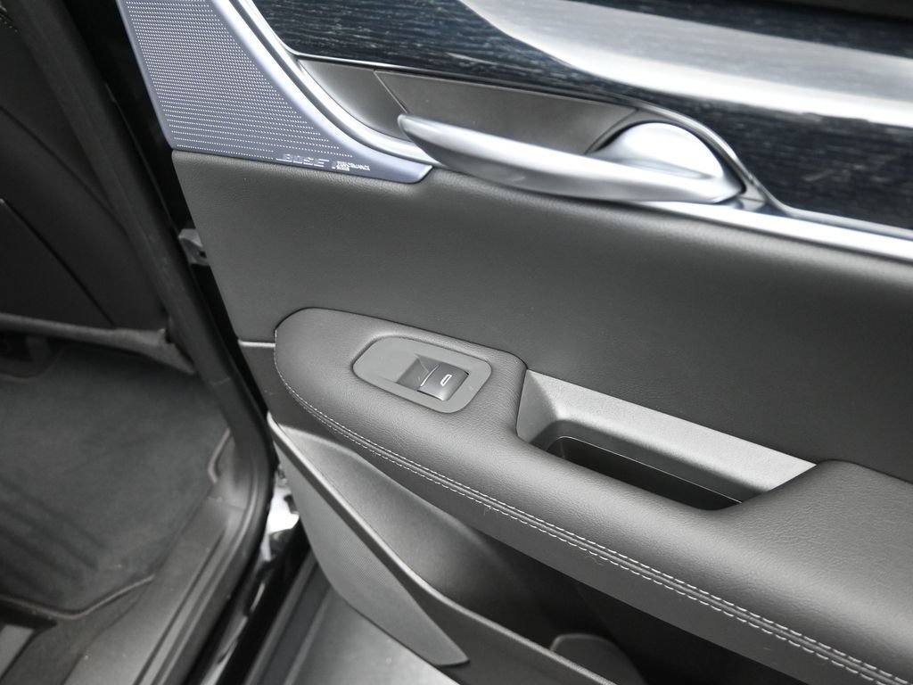 2026 Cadillac XT5 Premium Luxury - Photo 25
