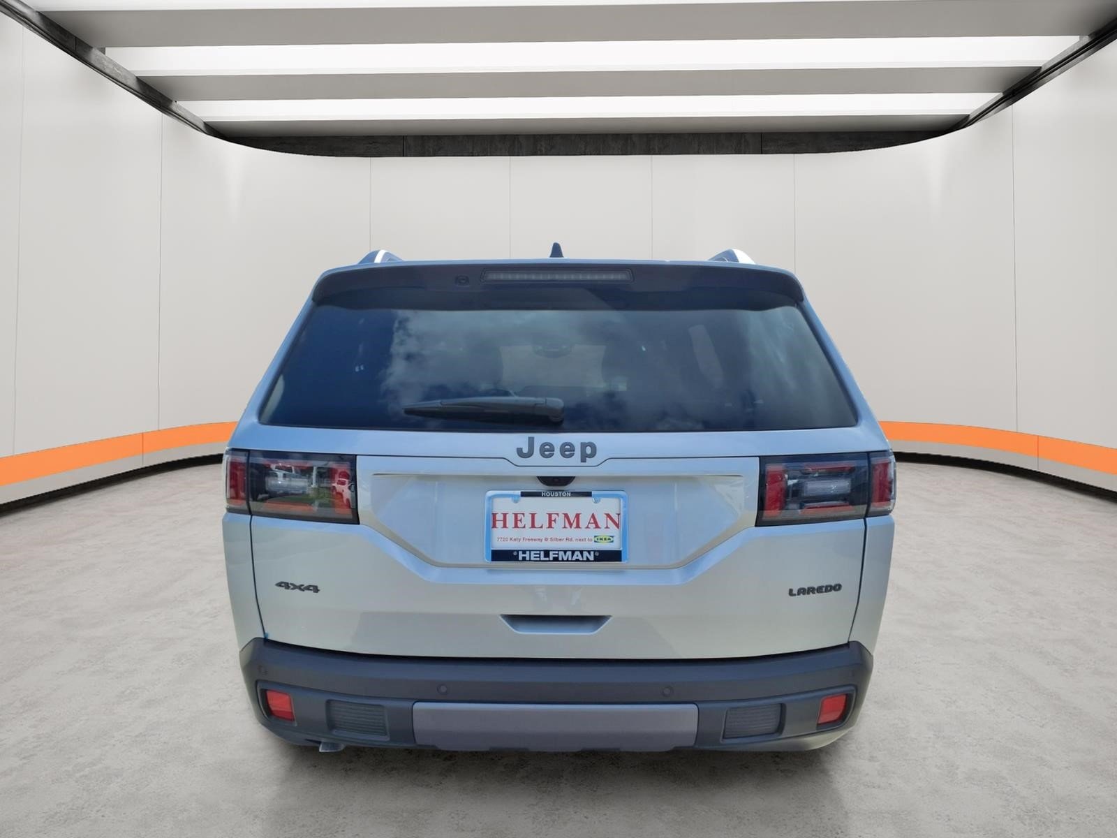 New 2026 Silver Zynith Clear-Coat Exterior Paint Jeep Laredo image 5