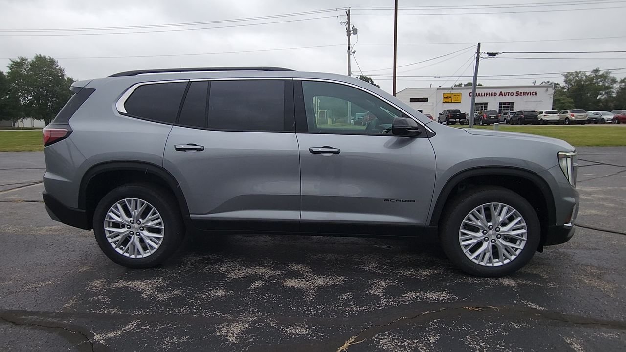 New 2026 Sterling Metallic GMC Elevation image 9