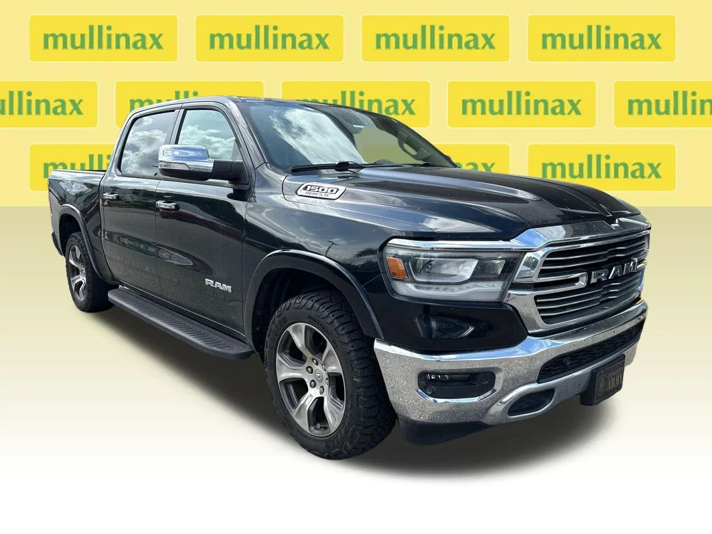 2019 RAM 1500 Laramie 4x4 Crew Cab 5'7's photo