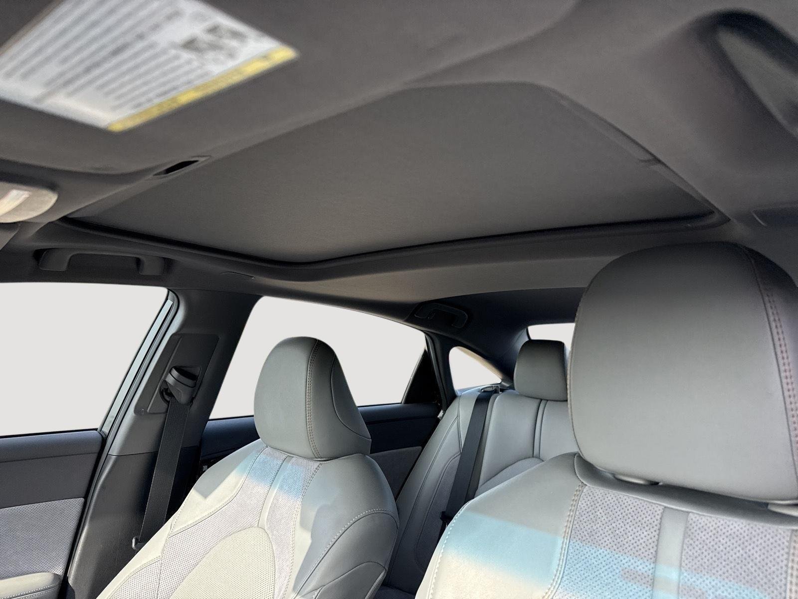 Certified Used 2019 Wind Chill Pearl Toyota Touring image 20