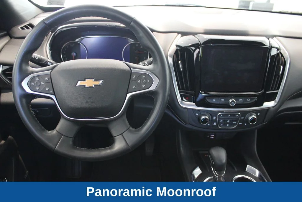 Used 2023 Red Chevrolet Premier image 7