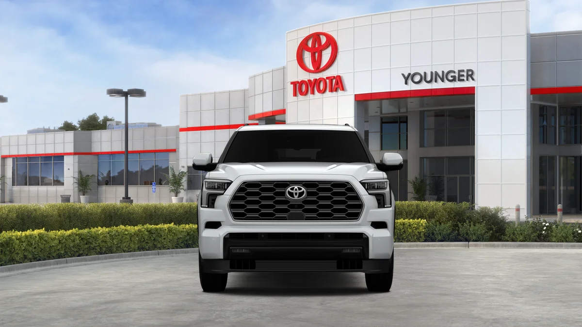 New 2026 Wind Chill Pearl Toyota Platinum image 23