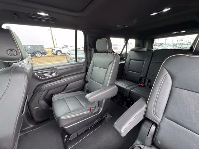 Certified Used 2022 CAYENNE RED TINTCOAT GMC SLT image 24