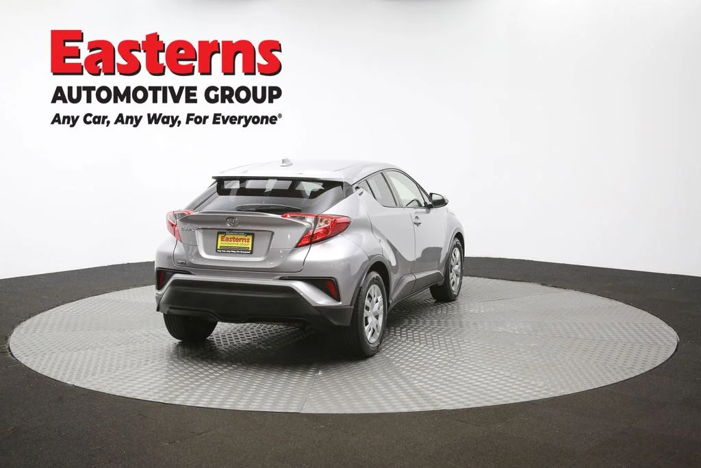 Used 2020 Silver Toyota LE image 36