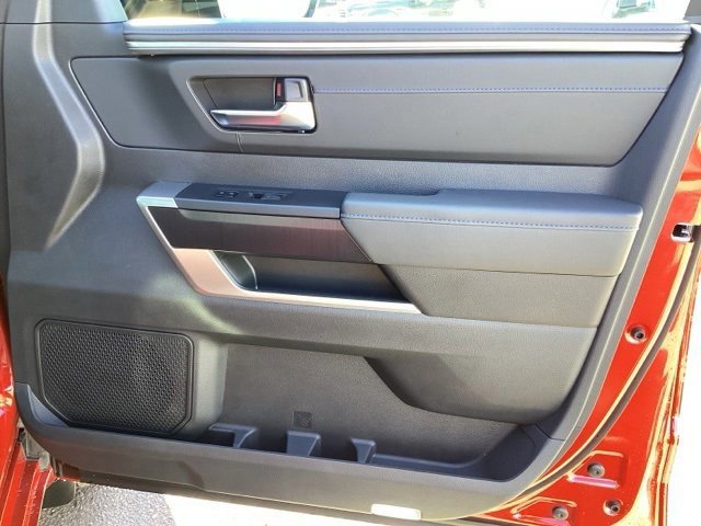 2025 Toyota Tundra Platinum - Photo 12