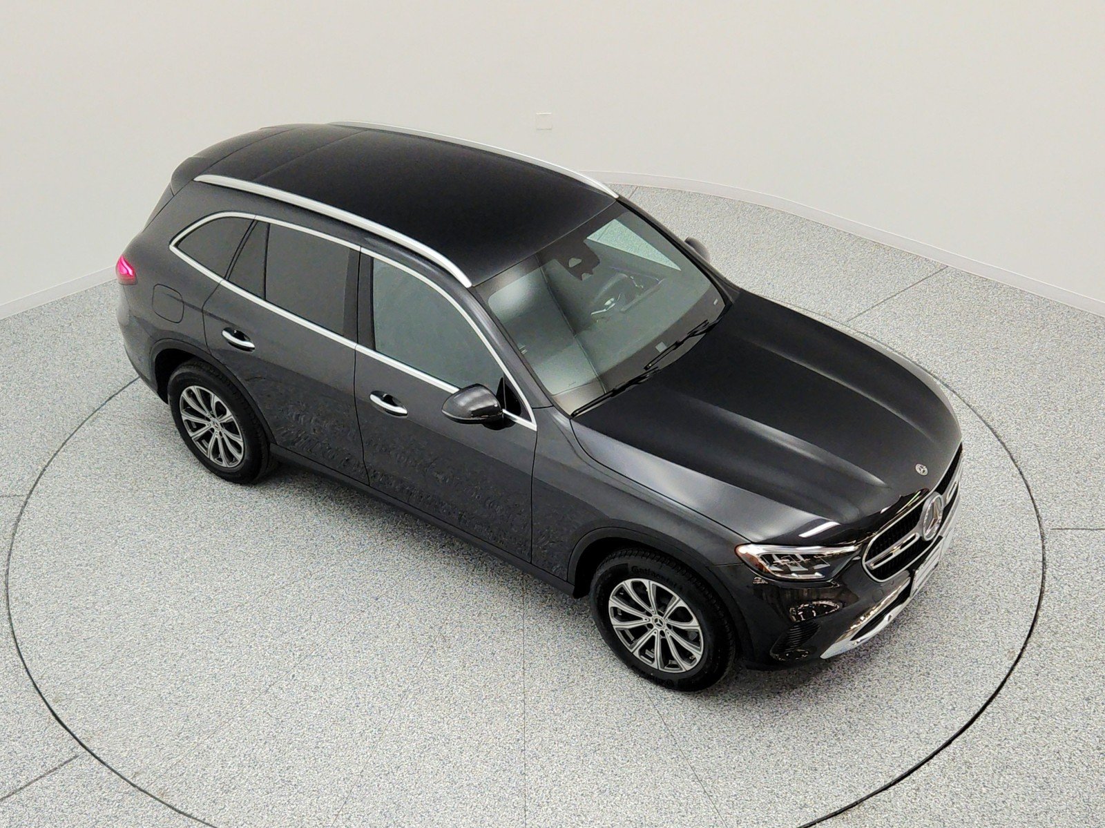 Certified Used 2026 Graphite Grey Metallic Mercedes-Benz GLC 300 SUV image 24