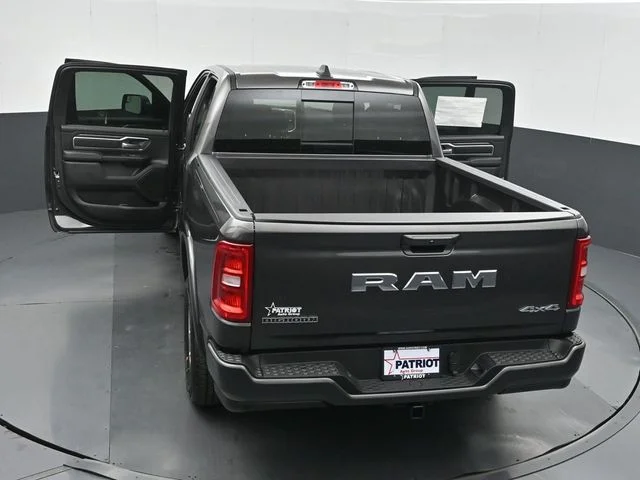 New 2026 Granite Crystal Metallic Clear-Coat Exterior Paint RAM Big Horn/Lone Star image 51
