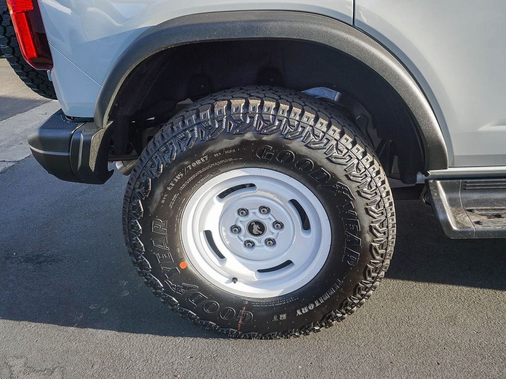 New 2026 Avalanche Gray Ford Heritage Edition image 8