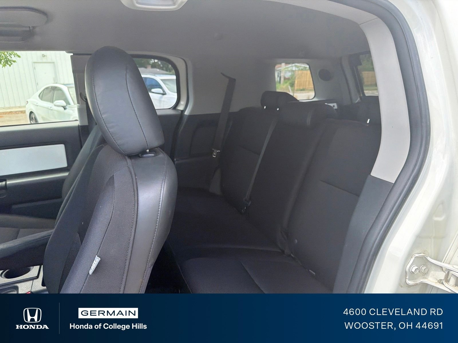 Used 2014 Iceberg Toyota Base image 12