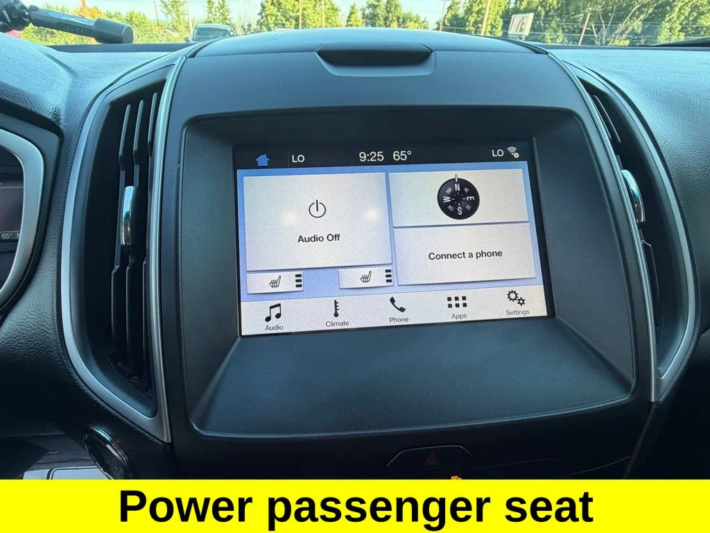 Used 2019 Green Ford SEL image 20