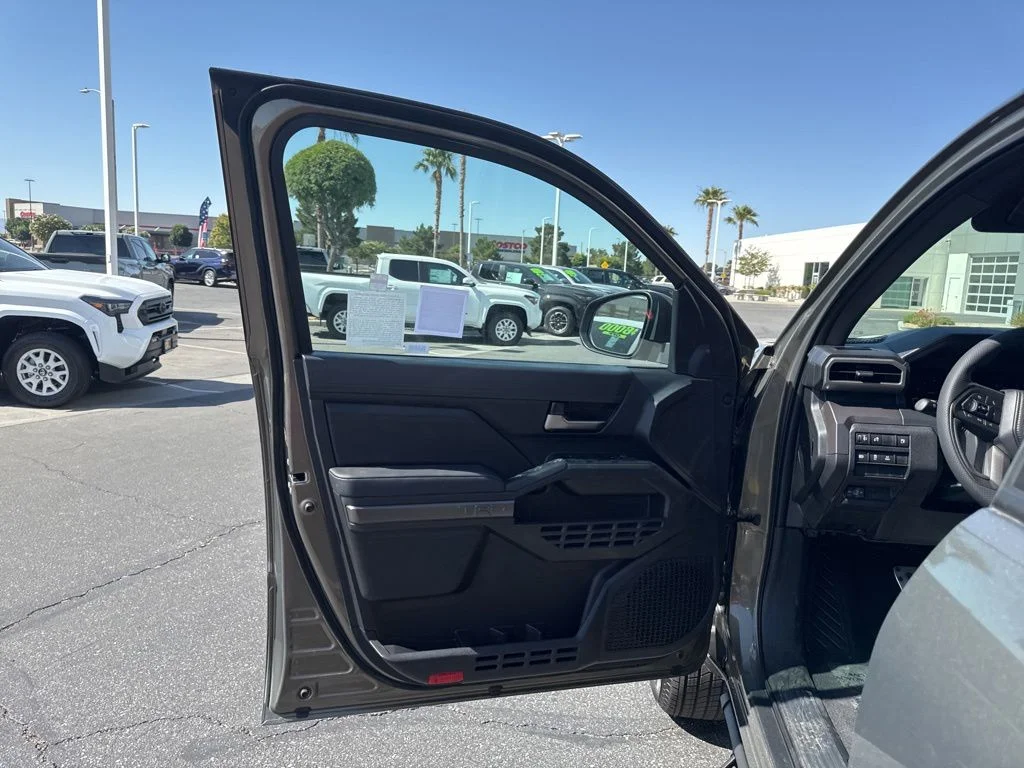 2026 Toyota Tacoma TRD Sport - Photo 9