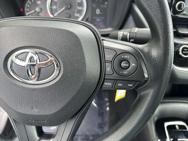 Used 2022 Silver Toyota LE image 17