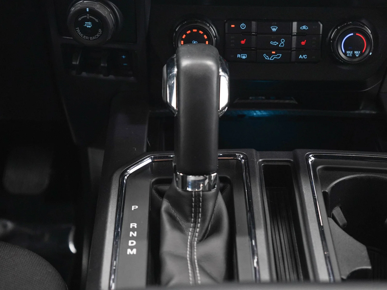 Used 2019  Ford xlt image 20