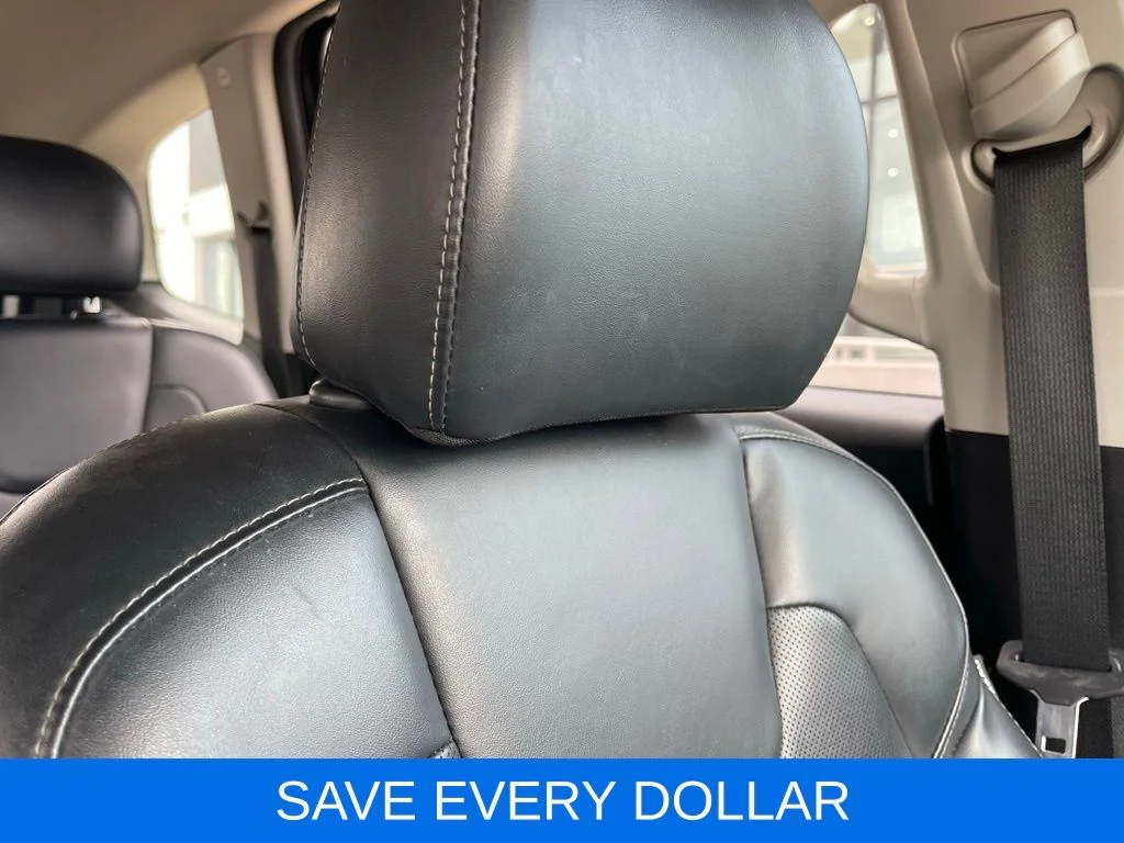 Used 2022 Gray Kia LX image 20