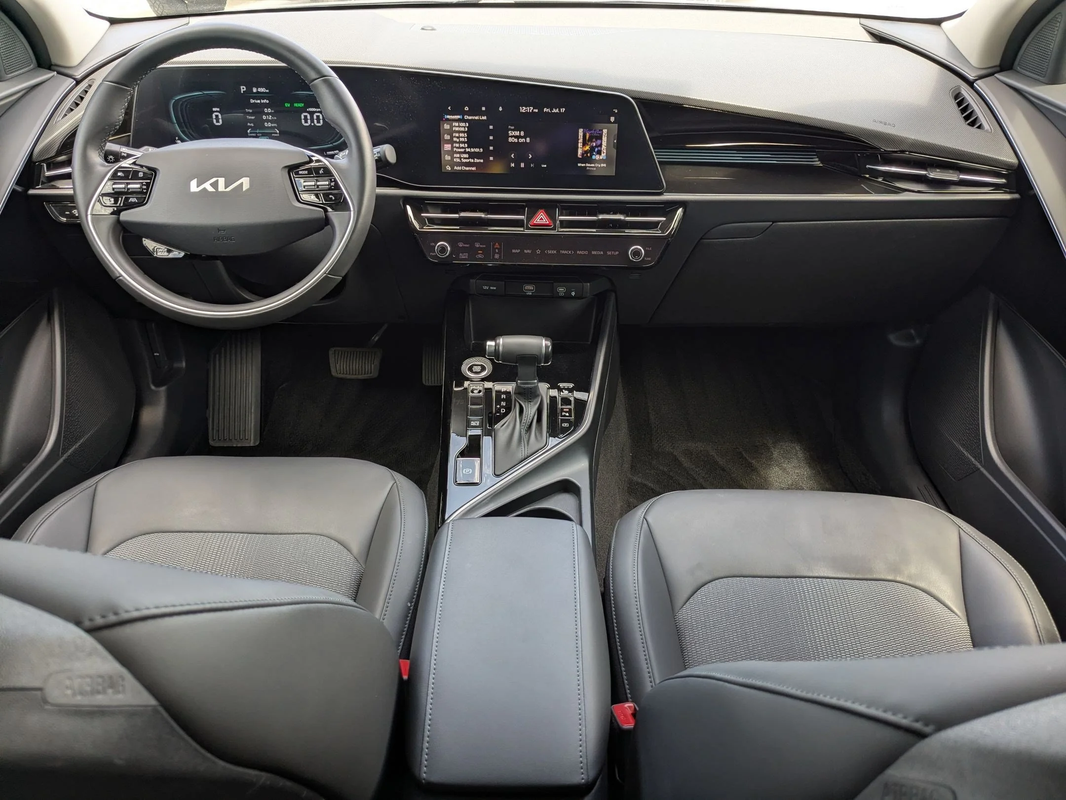Used 2023 Aurora Black Pearl Kia EX image 24
