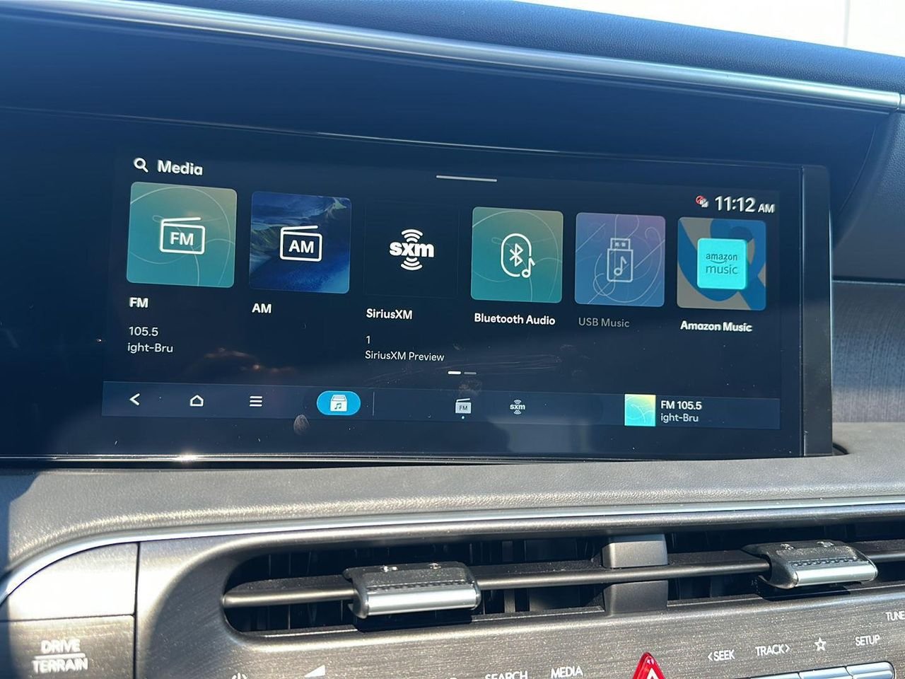 New 2027 Abyss Black Pearl Hyundai SEL Premium 7P image 19