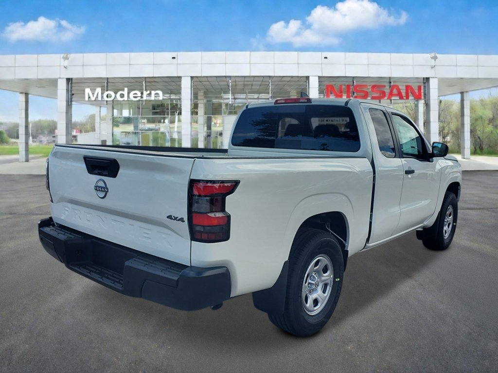 New 2026 Glacier White Nissan King Cab® S image 6