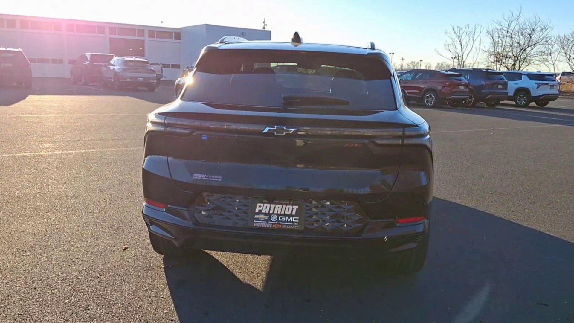 2025 Chevrolet Equinox EV RS - Photo 26