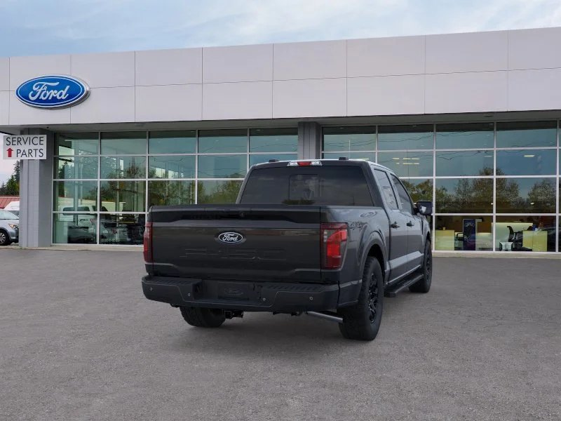 New 2026 Agate Black Metallic Ford XLT image 32