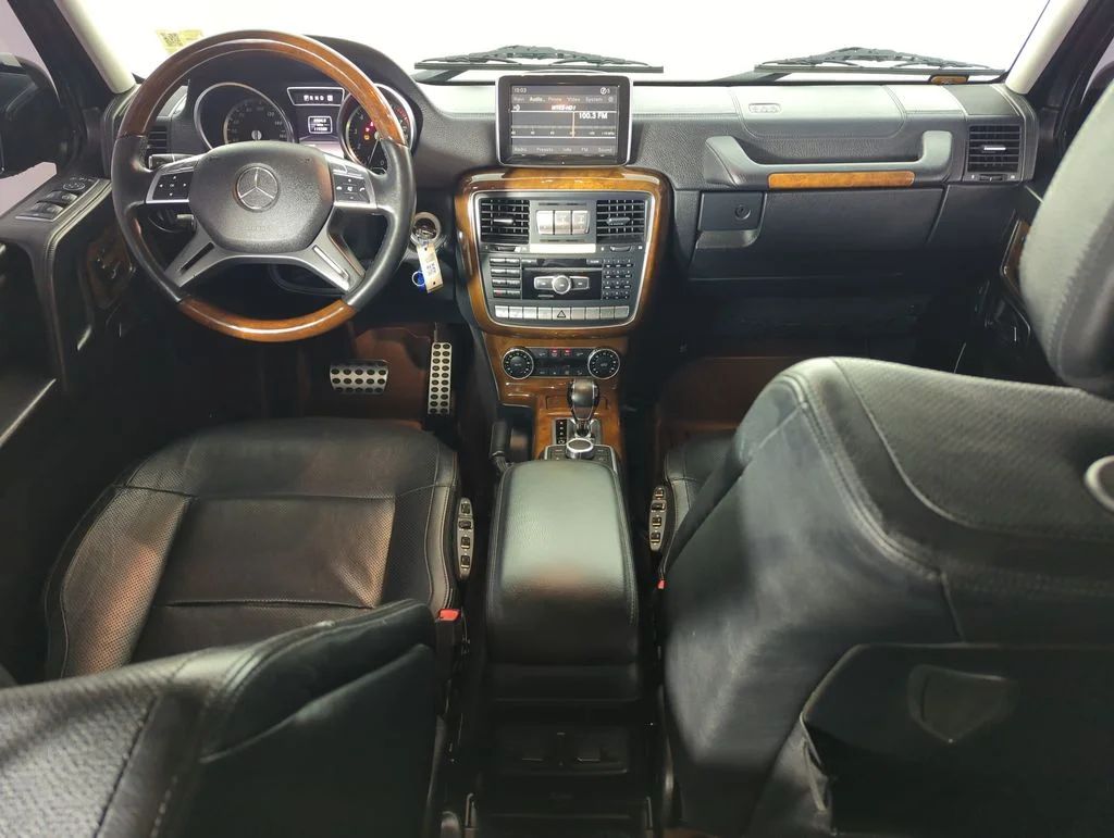 Used 2013  Mercedes-Benz G 550 image 14